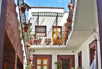 El Serafin Hotel Boutique allows 18 year olds to book a room