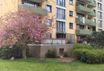 Appartment 29 allows 18 year olds to book a room