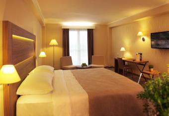 Wellness Hotel Apollo     Terme & Wellness LifeClass has Balcony rooms