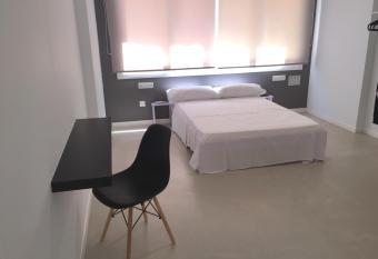 SolRoom (plz. La Nogalera) has Balcony rooms