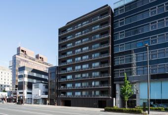 Citadines Kyoto Karasuma-Gojo allows 18 year olds to book a room