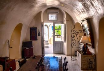Heliophos Boutique Caves allows 18 year olds to book a room