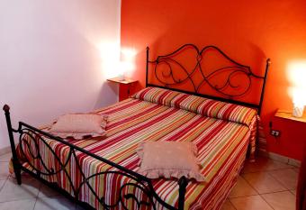 Celebrity House has Balcony rooms