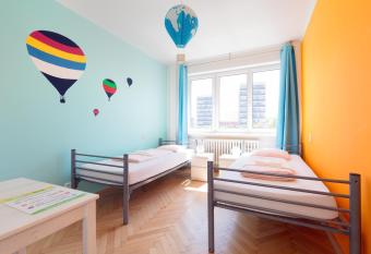 Patio Hostel allows 18 year olds to book a room