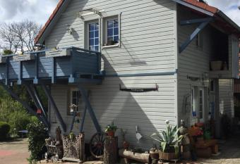 Paulsberg-Lodge allows 18 year olds to book a room