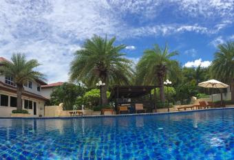 Serene Sands has Balcony rooms