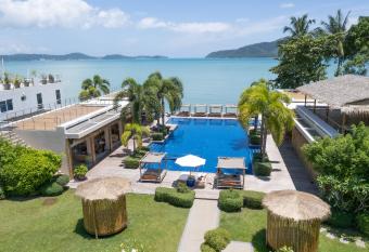 Selina Serenity Rawai Phuket allows 18 year olds to book a room