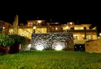 Ilia Mare has Balcony rooms