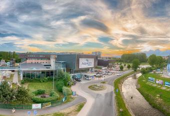 Hotel AquaCity Mountain View has Balcony rooms