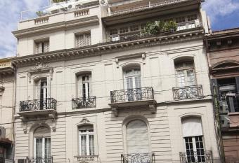 Leonardo Da Vinci Residence has Balcony rooms