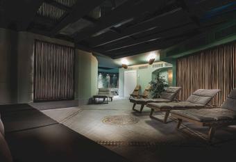 the rex has Balcony rooms