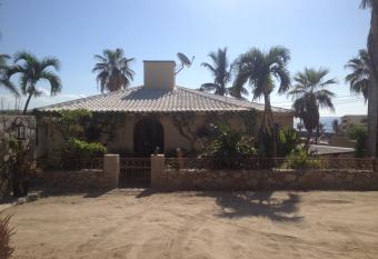 SURFER'S PARADISE, YOGA&FOOD GARDEN@COSTA AZUL, LOS CABOS has Balcony rooms