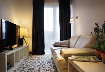 Apartament White has Balcony rooms