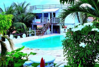 Casa no Residencia Familia has Balcony rooms