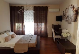 Pompeii Ruins De Charme B&B has Balcony rooms