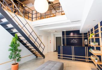 Imano Tokyo Ginza Hostel allows 18 year olds to book a room