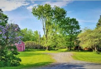 The Backcountry Inn & Hostel allows 18 year olds to book a room