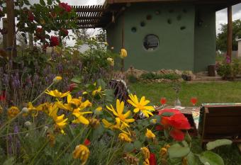 La Casa del Hornero has Balcony rooms