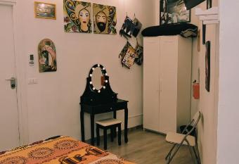 Monolocale Ambra allows 18 year olds to book a room