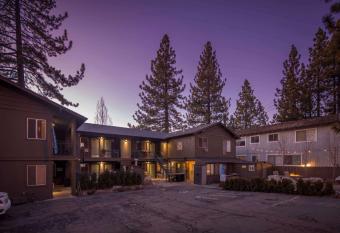 Resthaven Tahoe has Balcony rooms
