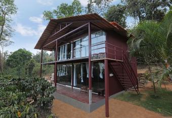 Itsy By Treebo - Jammabane Cottage With Mountain View allows 18 year olds to book a room