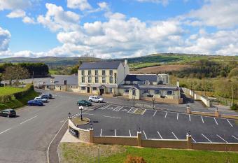 The Belfray Country Inn allows 18 year olds to book a room