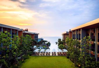 Renaissance Pattaya Resort & Spa has Balcony rooms