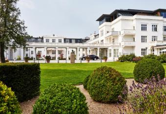 Kurhotel Skodsborg allows 18 year olds to book a room