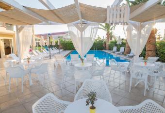 Creta Aquamarine Hotel has Balcony rooms