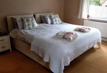 Hazler Lodge allows 18 year olds to book a room