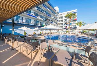 Hotel Vista Park has Balcony rooms