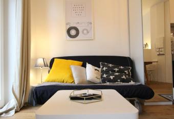 Colmar Historic Center - BELLE ALSACE - Studio 1 Terrasse - BookingAlsace has Balcony rooms