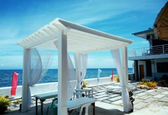 Angler s Hub & Resort allows 18 year olds to book a room