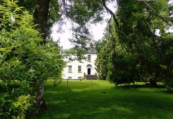 Augherea House allows 18 year olds to book a room