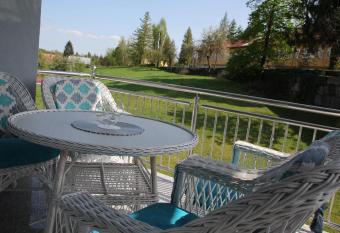 Apartment Snje  ana has Balcony rooms