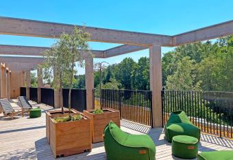 Hotel GSH has Balcony rooms