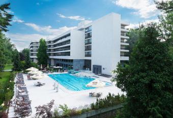 Ensana Esplanade has Balcony rooms