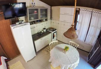 Kitnet e Suite Morada Aguiar - Chal   has Balcony rooms