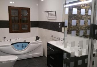 Urdaibai Etxea allows 18 year olds to book a room