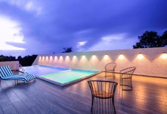 Sidra Pristine Hotel and Portico Halls has Balcony rooms