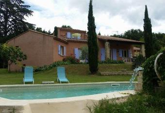 Paradise House allows 18 year olds to book a room