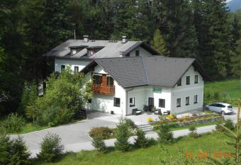 Pension Wanderruh has Balcony rooms