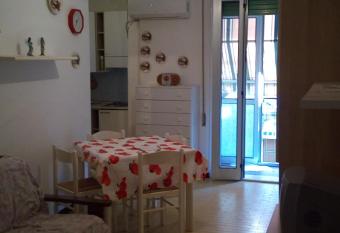 Mare Pineta has Balcony rooms