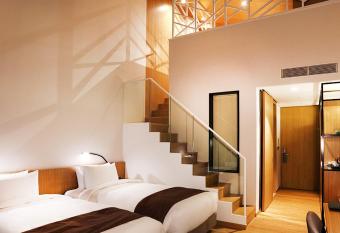 Midas Hotel & Resort has Balcony rooms