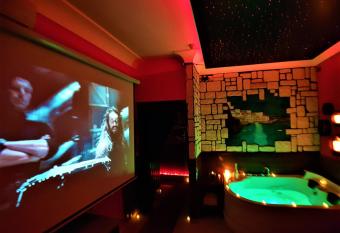 B&B Ginevra 2 allows 18 year olds to book a room