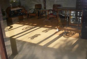 Kitamineyama Gotsuan allows 18 year olds to book a room