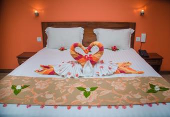 Sunset Reef Resort & Spa has Balcony rooms