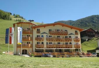 Macher s Landhotel has Balcony rooms