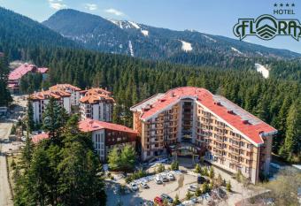 Flora Hotel - Apartments has Balcony rooms