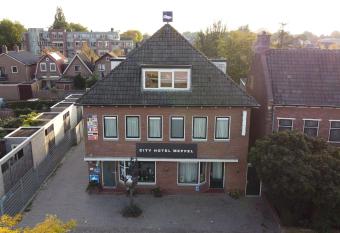 City Hotel Meppel has Balcony rooms